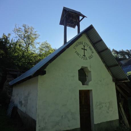 La chapelle Saint Antoine et Saint Roch au Rioclar