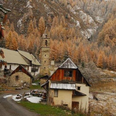 Village - Méolans-Revel