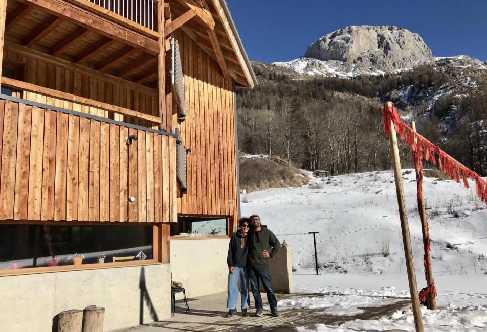 FLORA ET CLEMENT FLORA ET CLEMENT